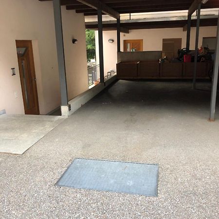Gemuetliche Ferienwohnung Mit Garten Biasca Bagian luar foto