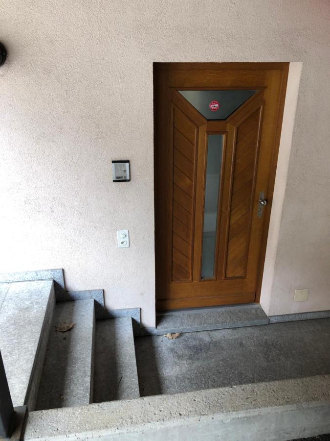 Gemuetliche Ferienwohnung Mit Garten Biasca Bagian luar foto